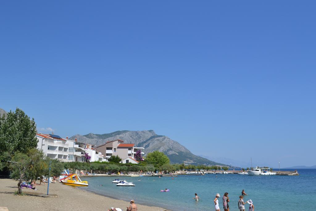 Apartments Iskra Duće Exterior foto